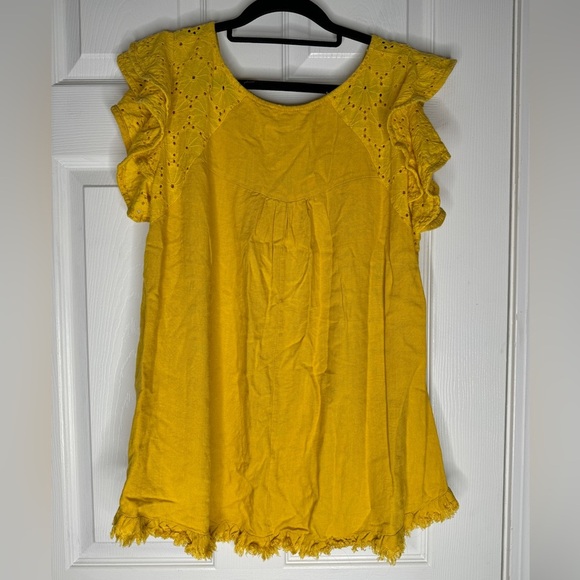 UMGEE Golden Yellow Linen Cotton Eyelet Raw Hem Blouse Size Medium Boho Hippie - Picture 2 of 5